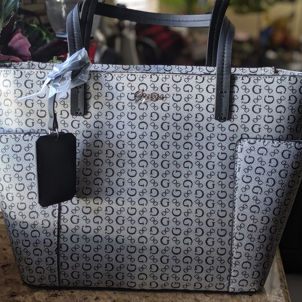 Guess Dreamville Shopper Tote, New